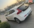 Білий Вольво V40, об'ємом двигуна 1.56 л та пробігом 275 тис. км за 8900 $, фото 8 на Automoto.ua