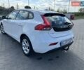 Белый Вольво В40, объемом двигателя 1.56 л и пробегом 327 тыс. км за 8900 $, фото 1 на Automoto.ua