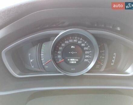 Белый Вольво В40, объемом двигателя 1.56 л и пробегом 118 тыс. км за 11600 $, фото 37 на Automoto.ua