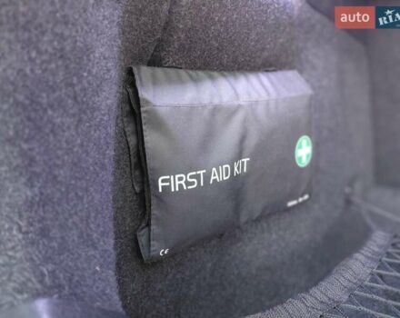 Белый Вольво В40, объемом двигателя 1.56 л и пробегом 118 тыс. км за 11600 $, фото 23 на Automoto.ua