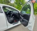 Белый Вольво В40, объемом двигателя 1.56 л и пробегом 176 тыс. км за 9799 $, фото 49 на Automoto.ua