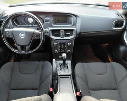 Белый Вольво В40, объемом двигателя 1.56 л и пробегом 118 тыс. км за 11600 $, фото 33 на Automoto.ua