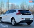 Белый Вольво В40, объемом двигателя 1.56 л и пробегом 307 тыс. км за 8900 $, фото 10 на Automoto.ua