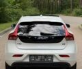 Білий Вольво V40, об'ємом двигуна 1.6 л та пробігом 196 тис. км за 12999 $, фото 4 на Automoto.ua