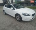 Білий Вольво V40, об'ємом двигуна 1.56 л та пробігом 245 тис. км за 10200 $, фото 8 на Automoto.ua