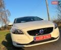 Белый Вольво В40, объемом двигателя 1.6 л и пробегом 159 тыс. км за 9200 $, фото 5 на Automoto.ua