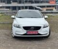 Белый Вольво В40, объемом двигателя 1.6 л и пробегом 195 тыс. км за 13400 $, фото 6 на Automoto.ua