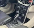 Білий Вольво V40, об'ємом двигуна 1.6 л та пробігом 195 тис. км за 13350 $, фото 27 на Automoto.ua
