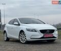 Білий Вольво V40, об'ємом двигуна 1.6 л та пробігом 195 тис. км за 13350 $, фото 2 на Automoto.ua
