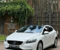 Білий Вольво V40, об'ємом двигуна 1.6 л та пробігом 196 тис. км за 12999 $, фото 2 на Automoto.ua