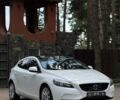 Білий Вольво V40, об'ємом двигуна 1.6 л та пробігом 196 тис. км за 12999 $, фото 1 на Automoto.ua