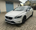 Білий Вольво V40, об'ємом двигуна 2 л та пробігом 203 тис. км за 10850 $, фото 1 на Automoto.ua