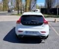 Білий Вольво V40, об'ємом двигуна 1.98 л та пробігом 178 тис. км за 11600 $, фото 1 на Automoto.ua