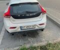 Белый Вольво В40, объемом двигателя 2 л и пробегом 220 тыс. км за 10700 $, фото 3 на Automoto.ua