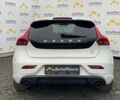 Білий Вольво V40, об'ємом двигуна 2 л та пробігом 254 тис. км за 16300 $, фото 32 на Automoto.ua