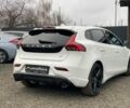 Білий Вольво V40, об'ємом двигуна 2 л та пробігом 254 тис. км за 16300 $, фото 16 на Automoto.ua