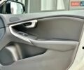 Белый Вольво В40, объемом двигателя 2 л и пробегом 18 тыс. км за 19000 $, фото 57 на Automoto.ua