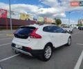 Білий Вольво V40, об'ємом двигуна 2 л та пробігом 155 тис. км за 18500 $, фото 6 на Automoto.ua