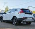 Білий Вольво V40, об'ємом двигуна 2 л та пробігом 175 тис. км за 16599 $, фото 9 на Automoto.ua