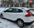 Білий Вольво V40, об'ємом двигуна 2 л та пробігом 18 тис. км за 18500 $, фото 3 на Automoto.ua