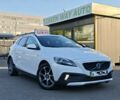 Білий Вольво V40, об'ємом двигуна 2 л та пробігом 175 тис. км за 16599 $, фото 1 на Automoto.ua