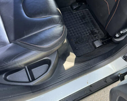 Вольво В40 2016 в Киеве на Automoto.ua Белый Вольво В40, объемом двигателя 1.97 л и пробегом 174 тыс. км за 15000 $, фото 23 на Automoto.ua