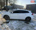 Білий Вольво V40, об'ємом двигуна 1.97 л та пробігом 109 тис. км за 15900 $, фото 2 на Automoto.ua