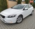 Білий Вольво V40, об'ємом двигуна 1.97 л та пробігом 147 тис. км за 13999 $, фото 1 на Automoto.ua