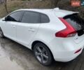 Белый Вольво В40, объемом двигателя 1.97 л и пробегом 85 тыс. км за 16000 $, фото 2 на Automoto.ua