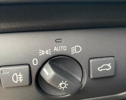 Вольво В40 2019 в Киеве на Automoto.ua Белый Вольво В40, объемом двигателя 1.5 л и пробегом 135 тыс. км за 18700 $, фото 16 на Automoto.ua