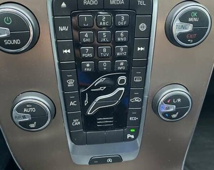 Вольво В40 2019 в Киеве на Automoto.ua Белый Вольво В40, объемом двигателя 1.5 л и пробегом 135 тыс. км за 18700 $, фото 27 на Automoto.ua