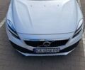 Белый Вольво В40, объемом двигателя 1.97 л и пробегом 175 тыс. км за 15500 $, фото 2 на Automoto.ua
