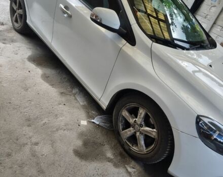 Білий Вольво V40, об'ємом двигуна 1.6 л та пробігом 148 тис. км за 11644 $, фото 1 на Automoto.ua