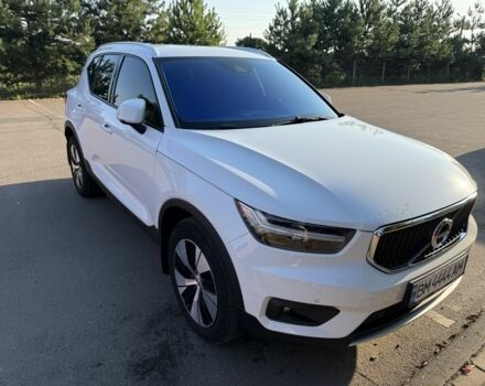 Белый Вольво В40, объемом двигателя 2 л и пробегом 109 тыс. км за 33900 $, фото 2 на Automoto.ua