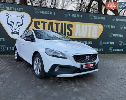 Белый Вольво В40, объемом двигателя 1.6 л и пробегом 139 тыс. км за 12700 $, фото 1 на Automoto.ua