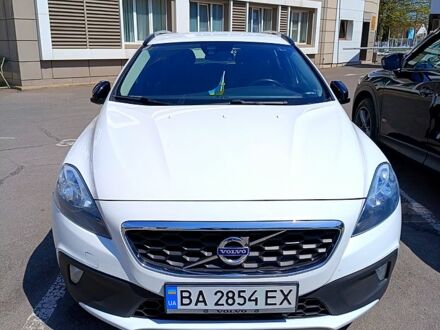 Білий Вольво V40, об'ємом двигуна 1.6 л та пробігом 262 тис. км за 8700 $, фото 1 на Automoto.ua
