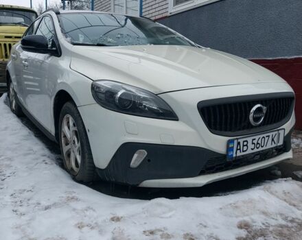 Білий Вольво V40, об'ємом двигуна 1.6 л та пробігом 190 тис. км за 5700 $, фото 1 на Automoto.ua
