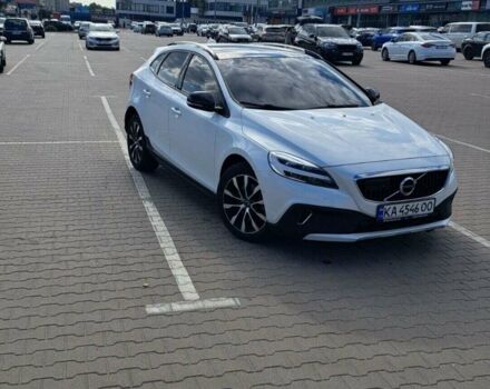 Білий Вольво V40, об'ємом двигуна 1.97 л та пробігом 175 тис. км за 15500 $, фото 1 на Automoto.ua