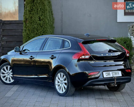 Чорний Вольво V40, об'ємом двигуна 1.6 л та пробігом 212 тис. км за 10999 $, фото 18 на Automoto.ua