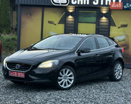 Черный Вольво В40, объемом двигателя 1.6 л и пробегом 212 тыс. км за 11600 $, фото 12 на Automoto.ua