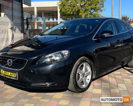 Чорний Вольво V40, об'ємом двигуна 1.6 л та пробігом 247 тис. км за 10999 $, фото 2 на Automoto.ua