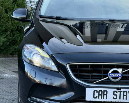 Чорний Вольво V40, об'ємом двигуна 1.6 л та пробігом 212 тис. км за 10999 $, фото 9 на Automoto.ua