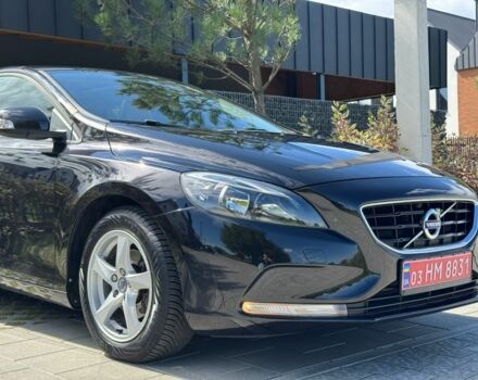 Чорний Вольво V40, об'ємом двигуна 1.6 л та пробігом 243 тис. км за 10700 $, фото 7 на Automoto.ua