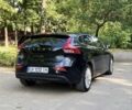 Чорний Вольво V40, об'ємом двигуна 1.6 л та пробігом 210 тис. км за 10495 $, фото 1 на Automoto.ua