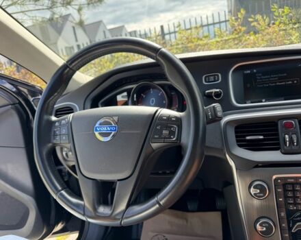 Чорний Вольво V40, об'ємом двигуна 1.6 л та пробігом 243 тис. км за 10700 $, фото 12 на Automoto.ua