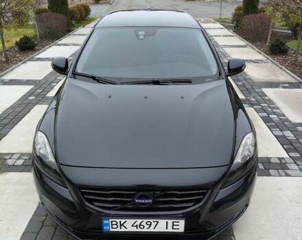 Черный Вольво В40, объемом двигателя 1.98 л и пробегом 215 тыс. км за 11000 $, фото 15 на Automoto.ua