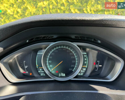 Чорний Вольво V40, об'ємом двигуна 1.6 л та пробігом 217 тис. км за 11499 $, фото 52 на Automoto.ua
