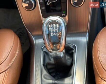 Чорний Вольво V40, об'ємом двигуна 1.6 л та пробігом 244 тис. км за 10700 $, фото 90 на Automoto.ua