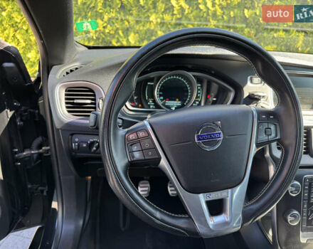 Чорний Вольво V40, об'ємом двигуна 1.6 л та пробігом 217 тис. км за 11499 $, фото 50 на Automoto.ua