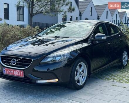 Чорний Вольво V40, об'ємом двигуна 1.6 л та пробігом 244 тис. км за 10700 $, фото 28 на Automoto.ua
